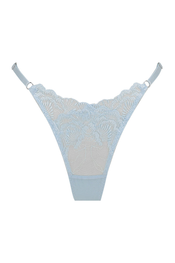 Charli Thong Ice