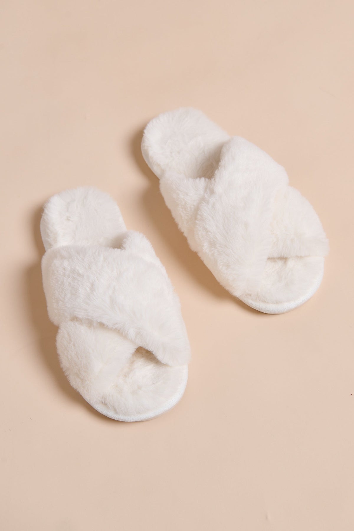 Daphne Slippers White