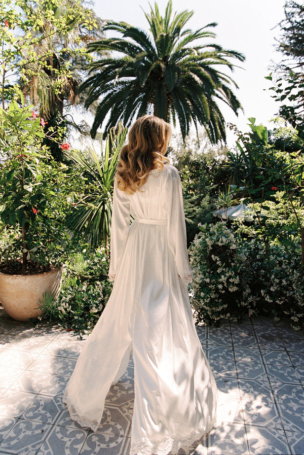 Madeline Robe Ivory