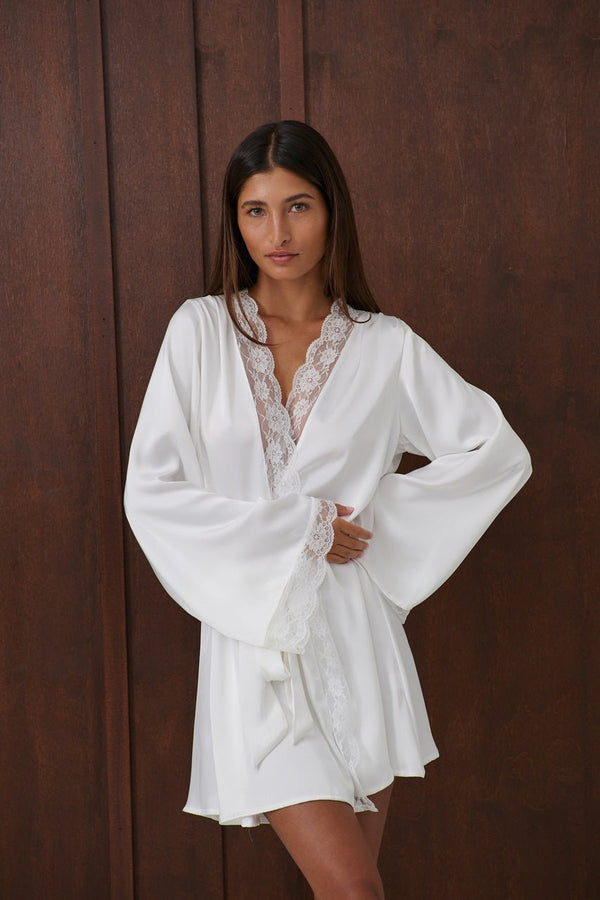 Sidney Robe Ivory