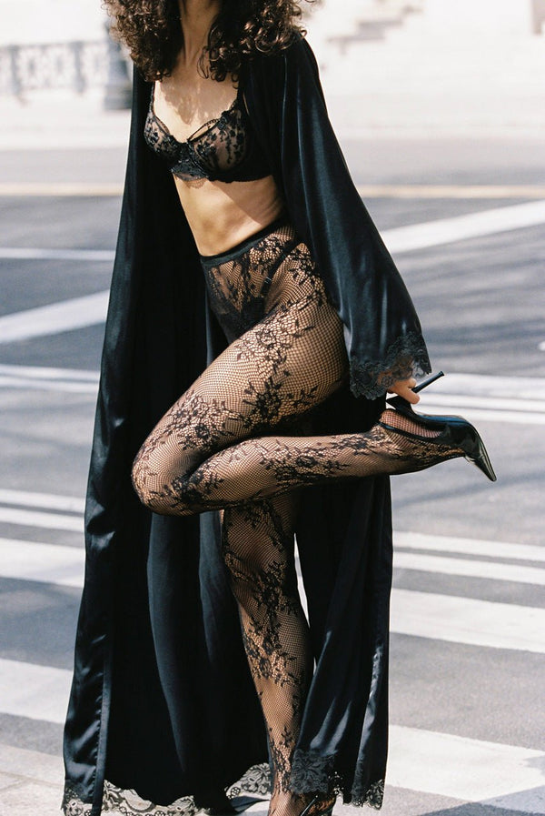Sofia Thong Black